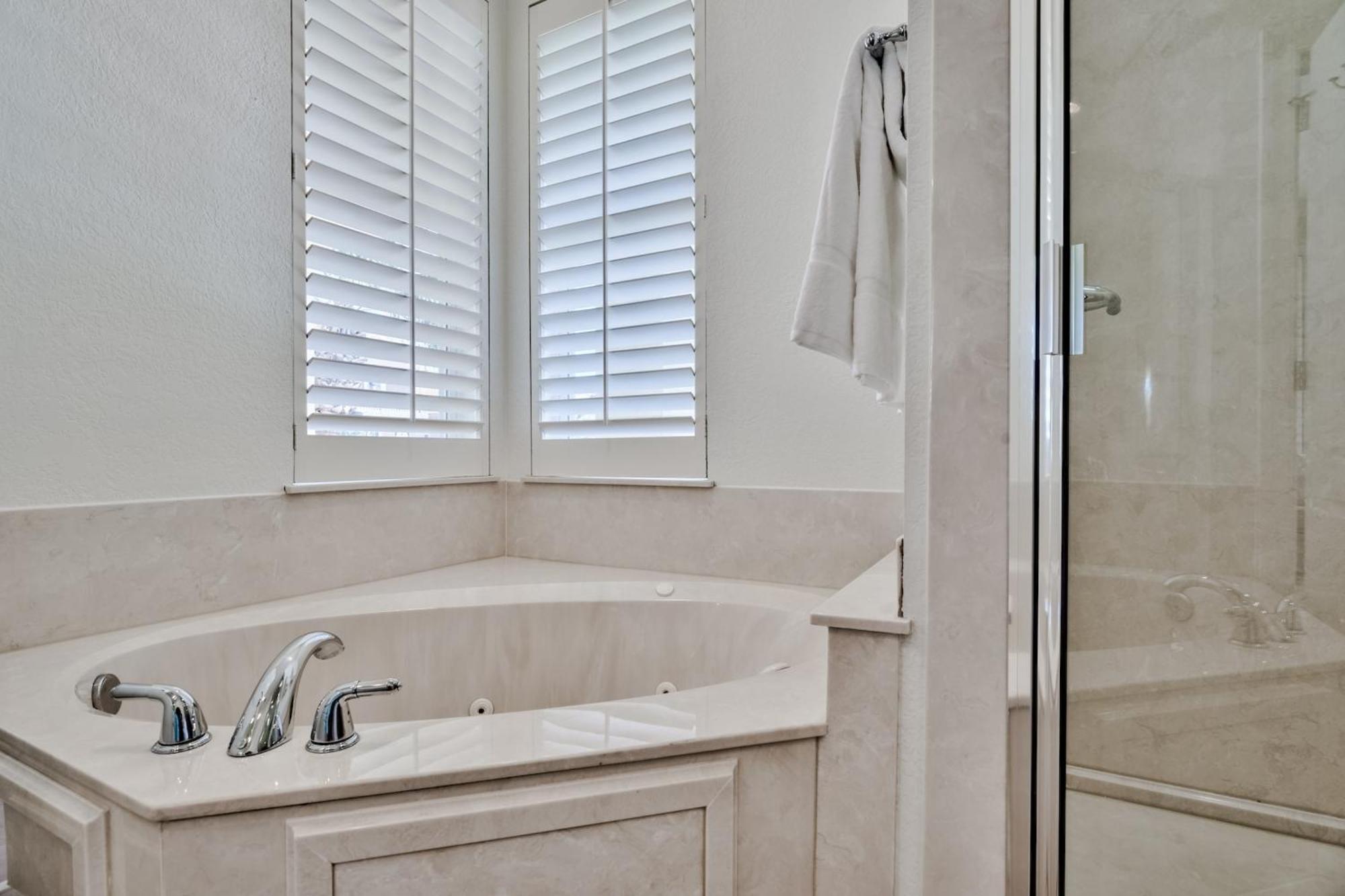Sand Dollar By Avantstay Spectacular Beachside Oasis W Gorgeous Views Destin Bagian luar foto
